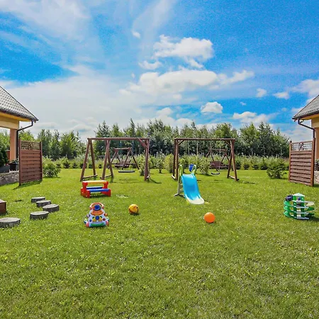 3 Bedroom Awesome In Mscicie Prázdninový dům