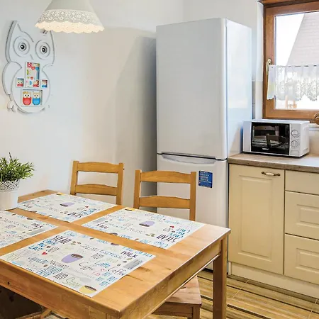 3 Bedroom Awesome In Mscicie Prázdninový dům Mścice