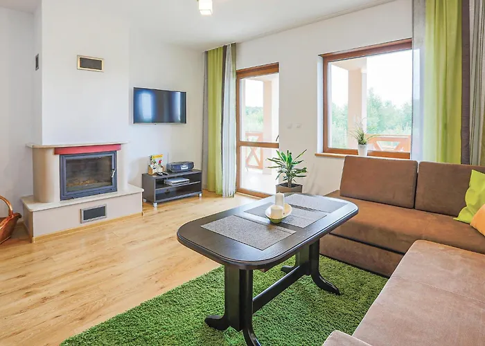 3 Bedroom Awesome In Mscicie Сasa de vacaciones Mścice